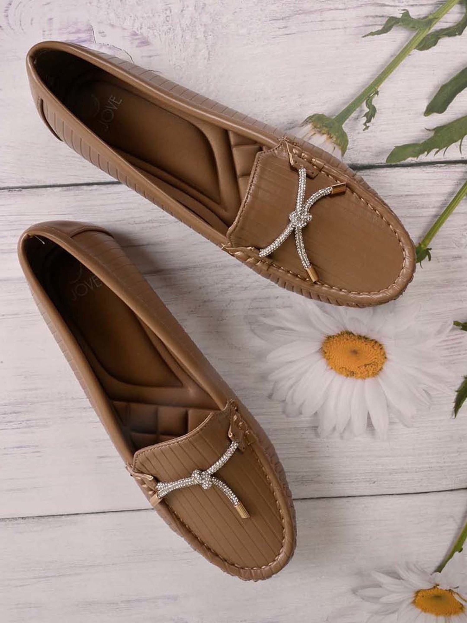 Jove Women's Khaki Casual Moccasins