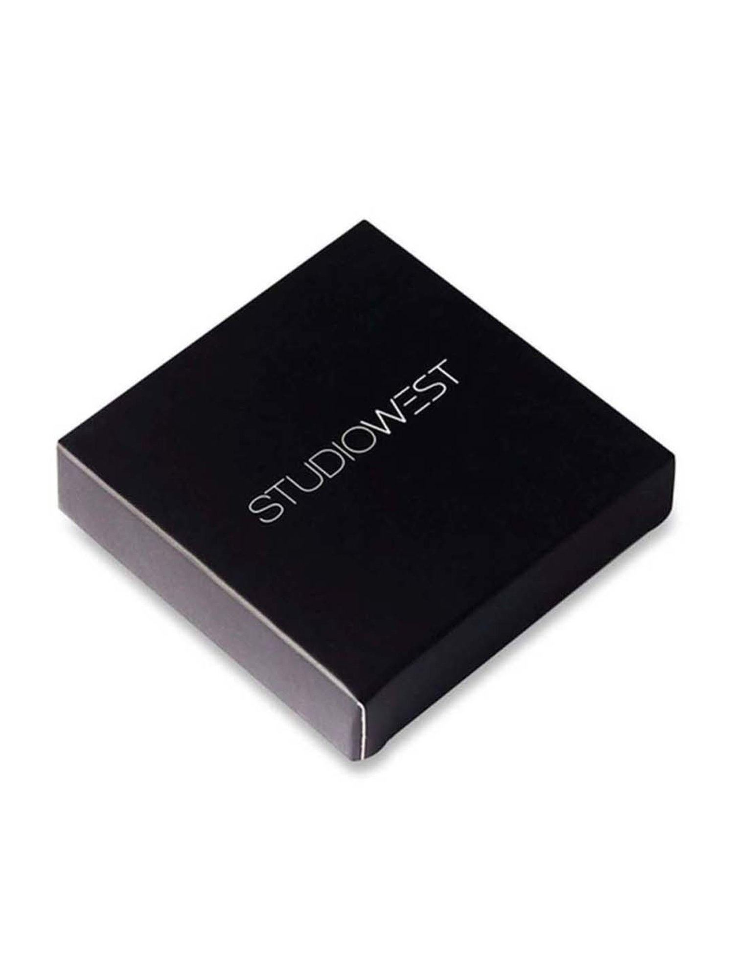 Studiowest Weightless Matte Compact Cashew - 9 gm