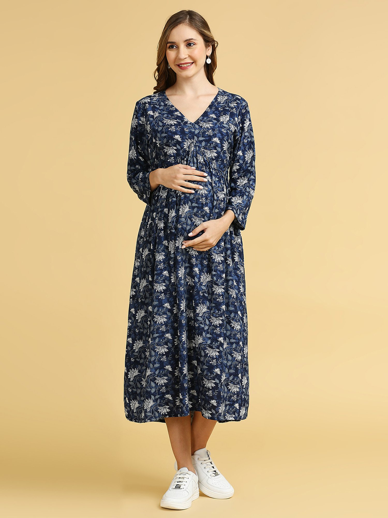MomToBe Blue Rayon Floral Print Maternity Midi Dress