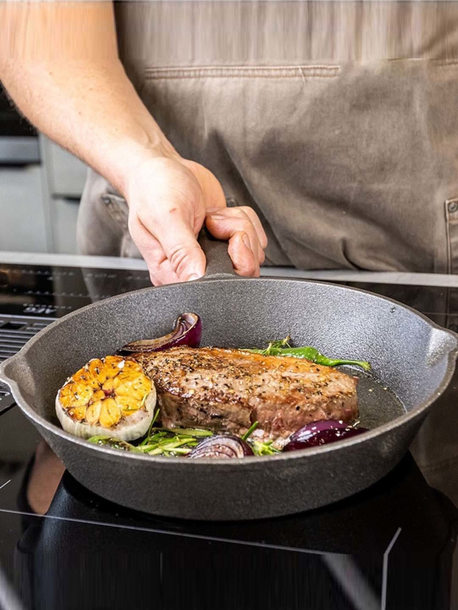 KitchenCraft Grey Medium Cast Iron Deluxe Grill Pan - 24 cm