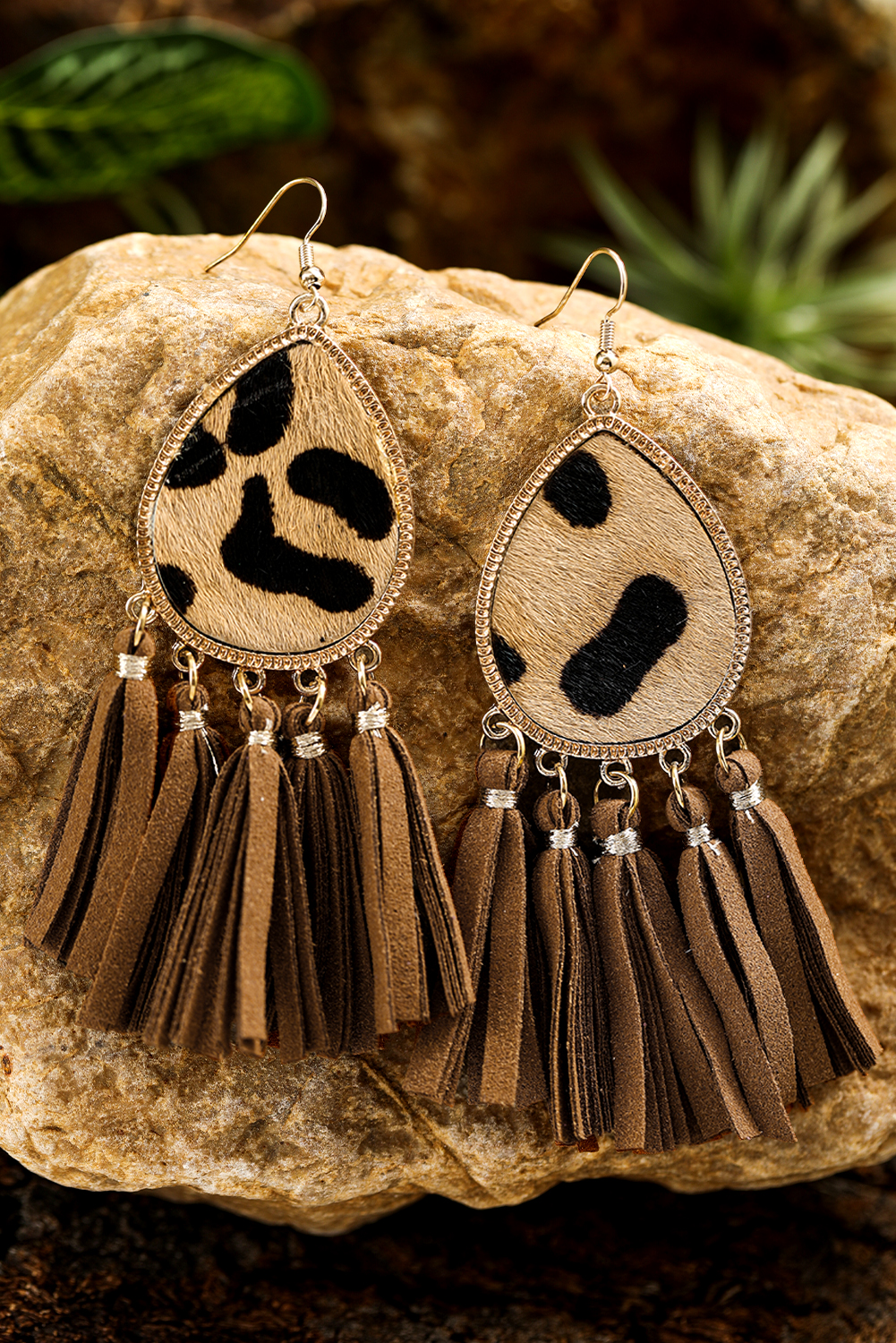 Khaki Hollow Out Wooden Chip Round Drop Earrings