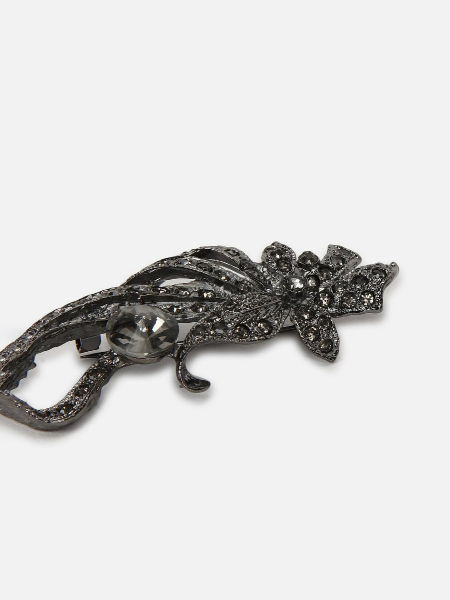 Van Heusen Black Lapel Pin