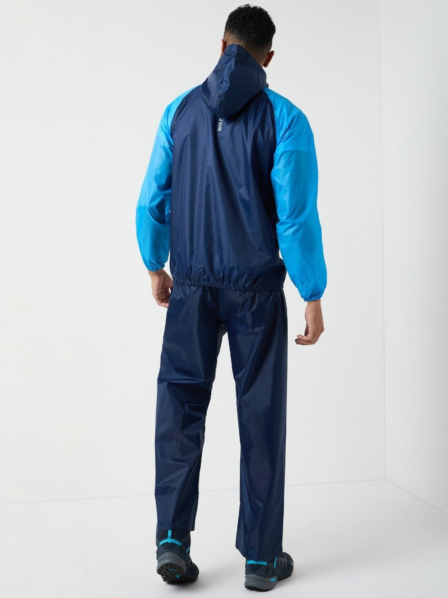 Wildcraft Navy Blue Regular Fit Colour Block Raincoat Set