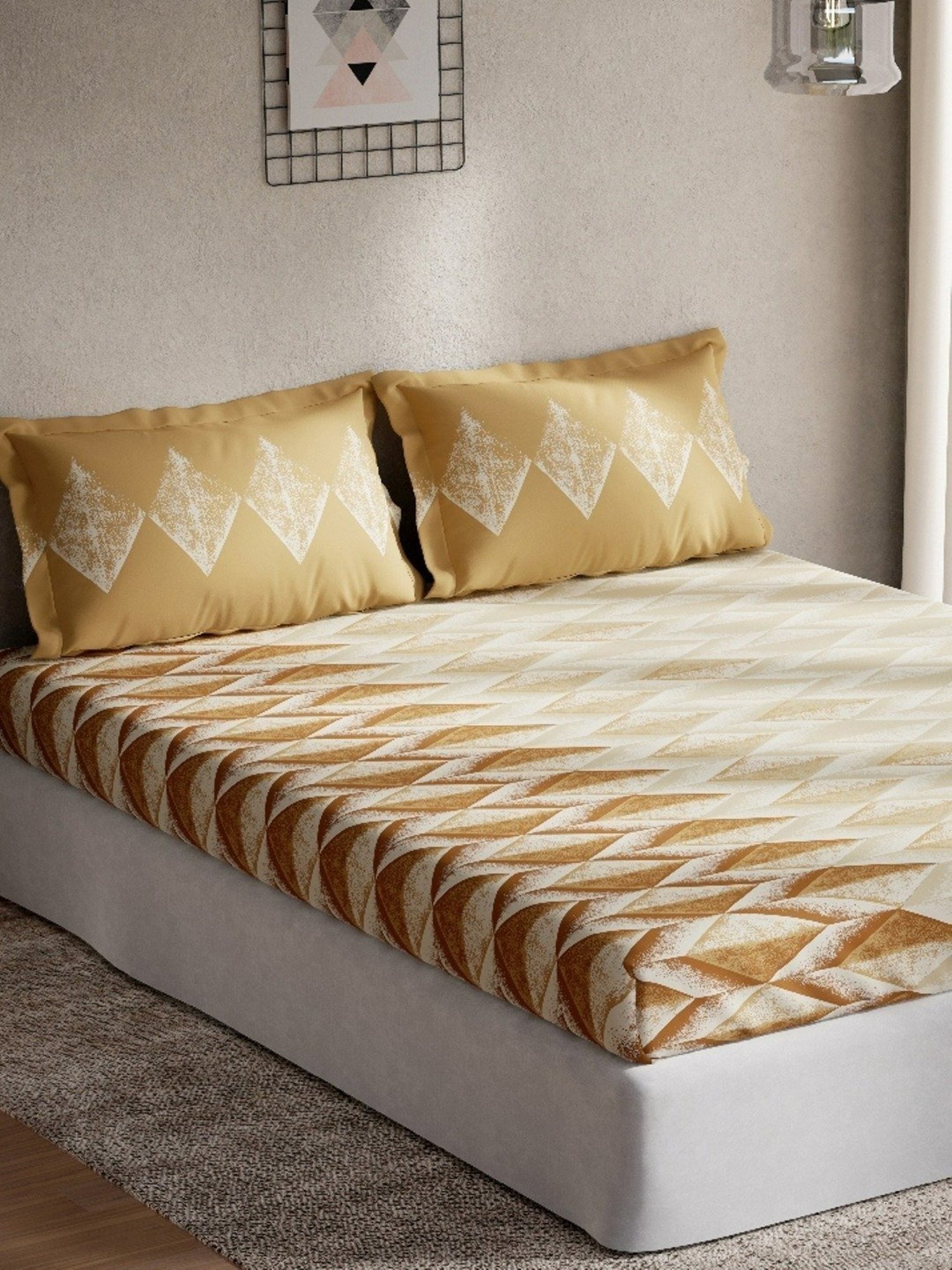 DDecor Abstract Brown 144 TC Cotton Queen Bedsheet with 2 Pillow covers