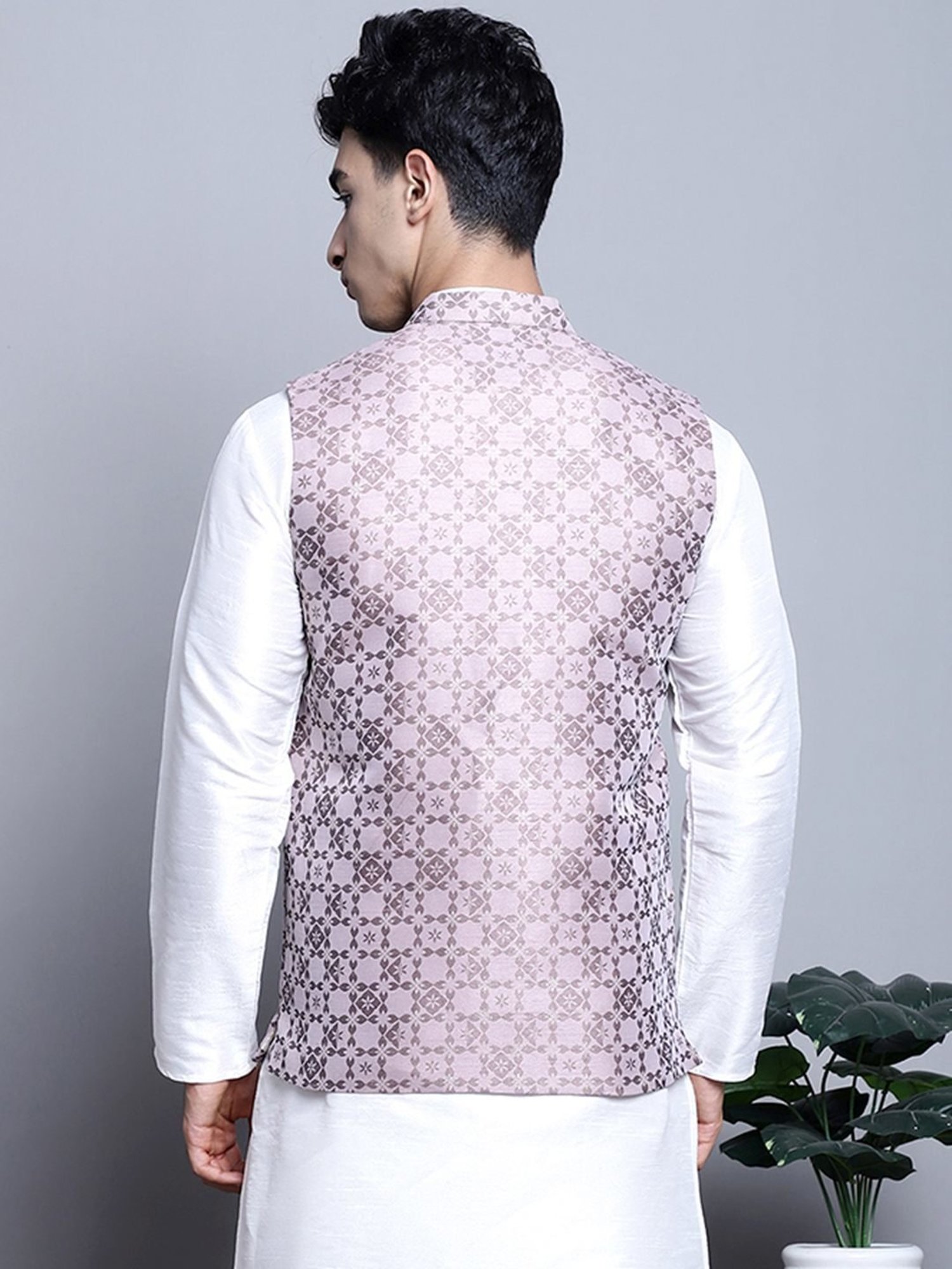 Jompers Magenta Regular Fit Self Pattern Nehru Jacket