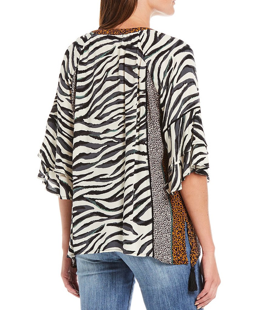 Democracy Mixed Animal Border Print Bead Notch Neck Detail Tassel East-West Hemline Double Flounce Sleeve Top
