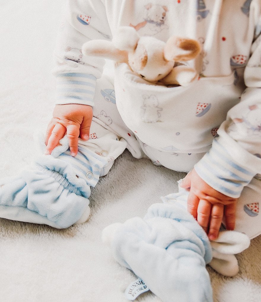 Bunnies By The Bay Baby Boys 6-12 Months Skipit And Bud Playsuit & Skipit Buddy Blanket Set