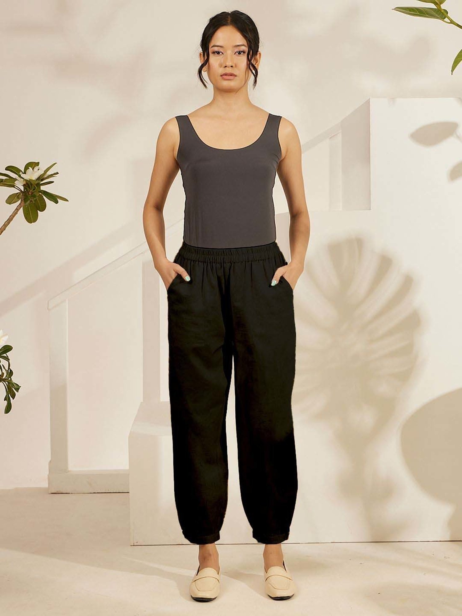 Daali Black Cotton Regular Fit Salwar