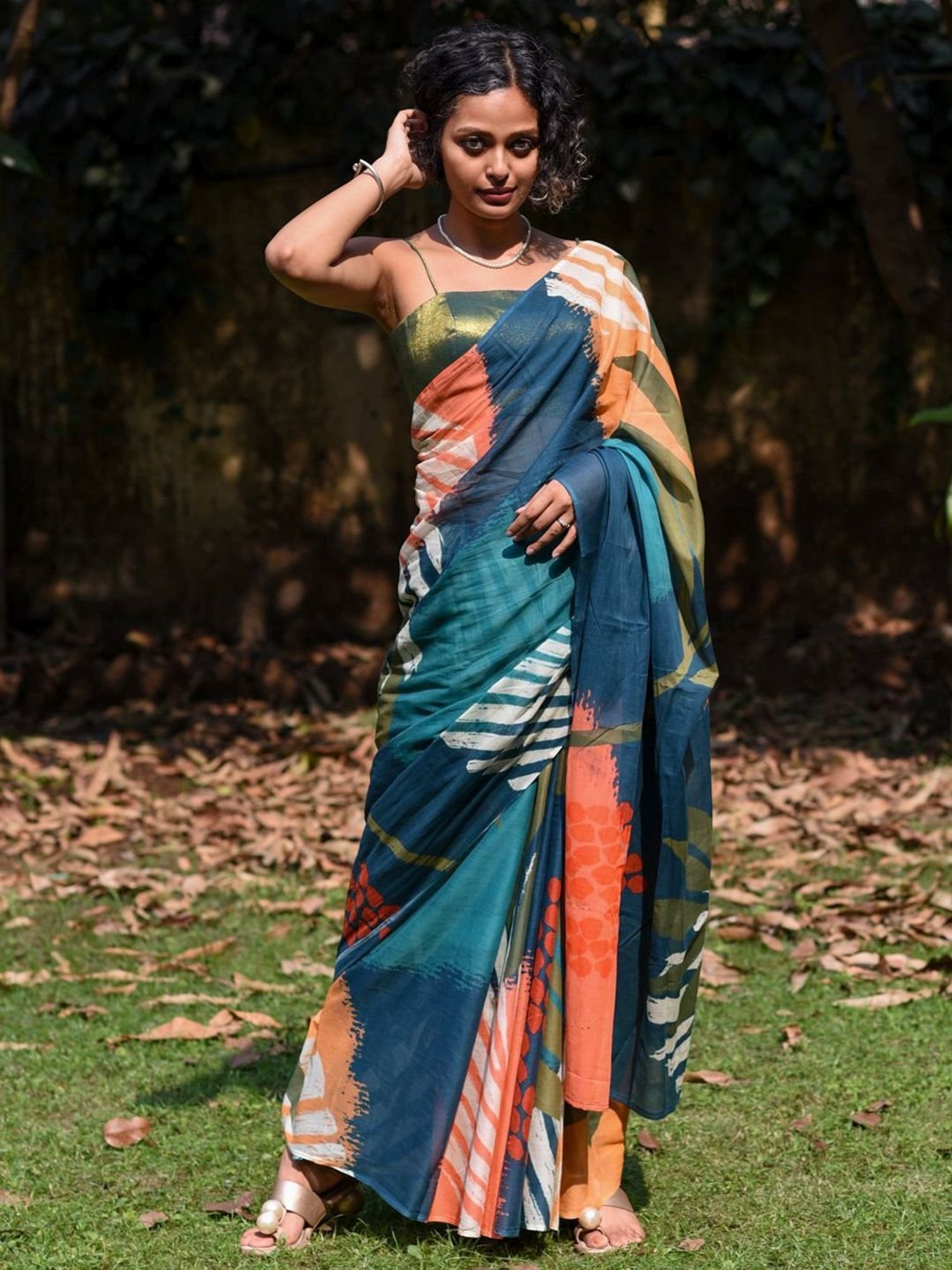Suta Blue Cotton Printed Saree Without Blouse