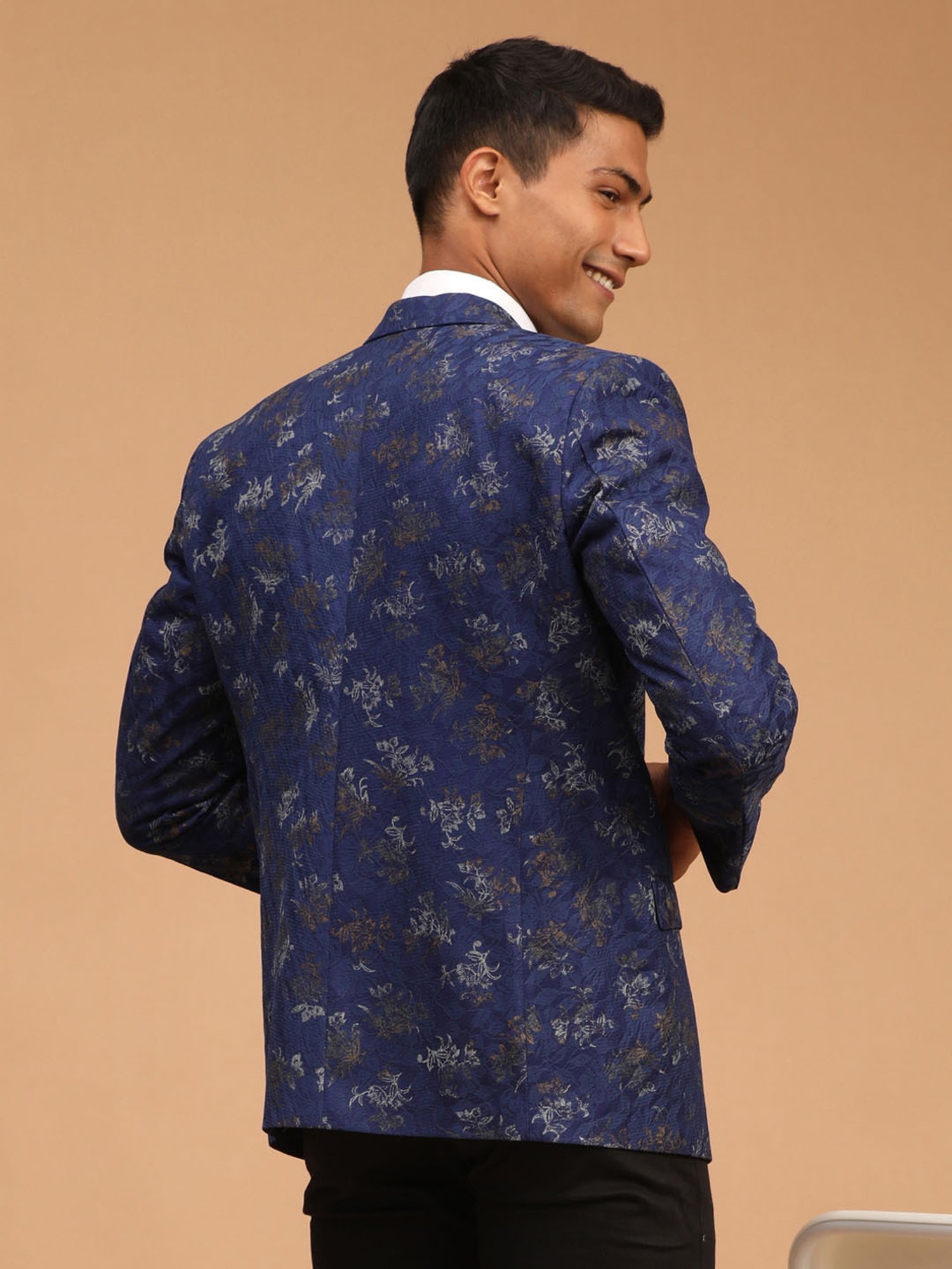 VASTRAMAY Navy Regular Fit Floral Print Ethnic Blazer