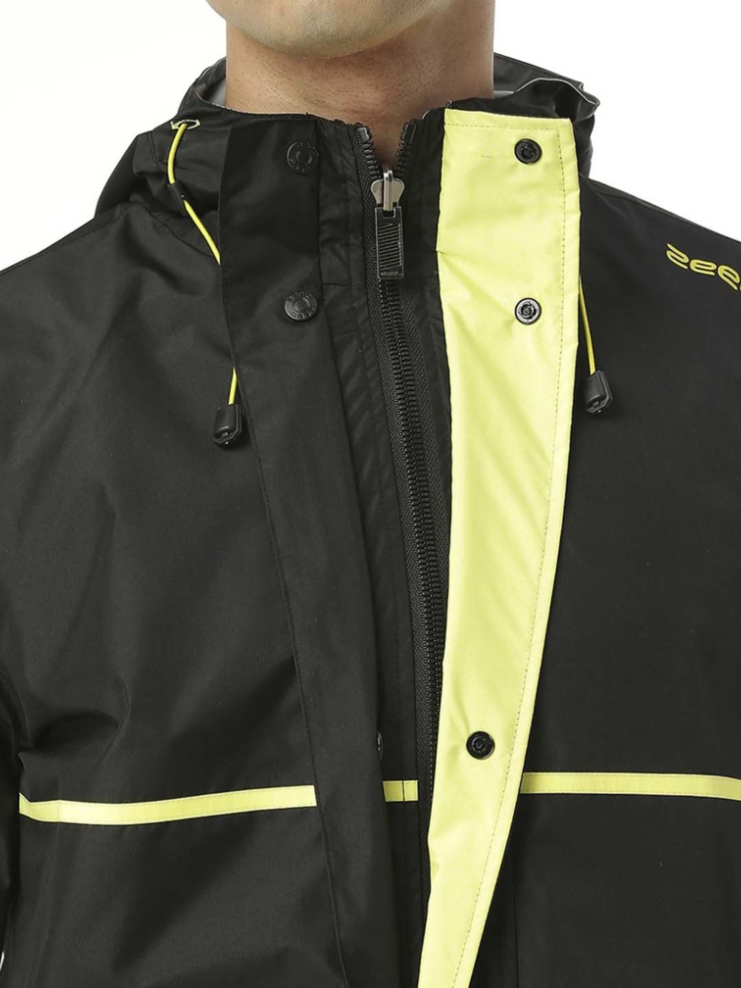 Wildcraft Red & Maroon Regular Fit Colour Block Rainwear Jacket