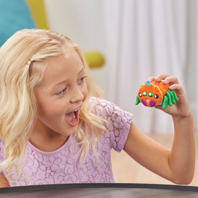 Yellies! Toots Voice-Activated Spider Pet