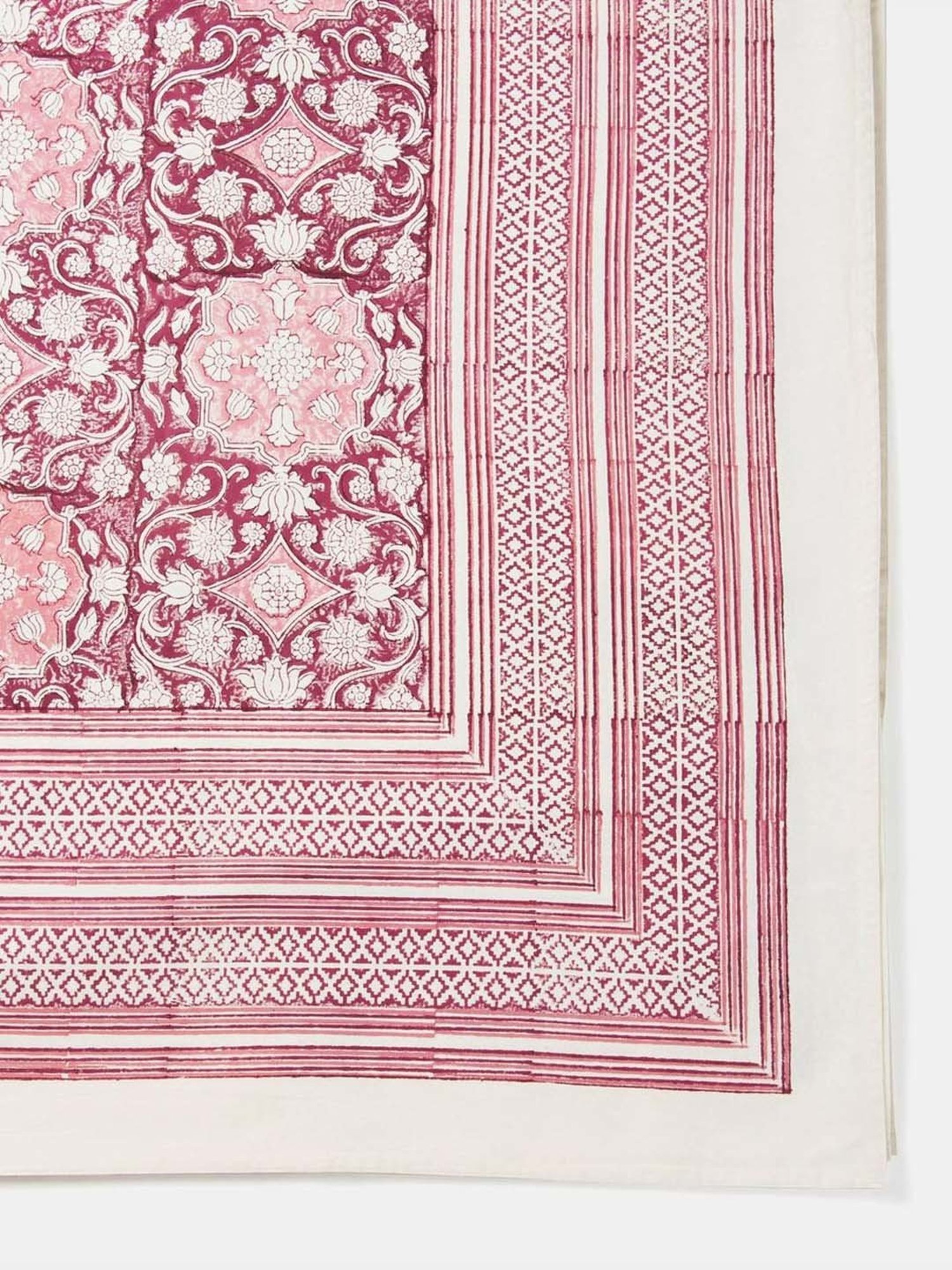 Fabindia Home Standalone Wine Cotton 118 TC 163 GSM Hand Block Printed Double Bed Cover