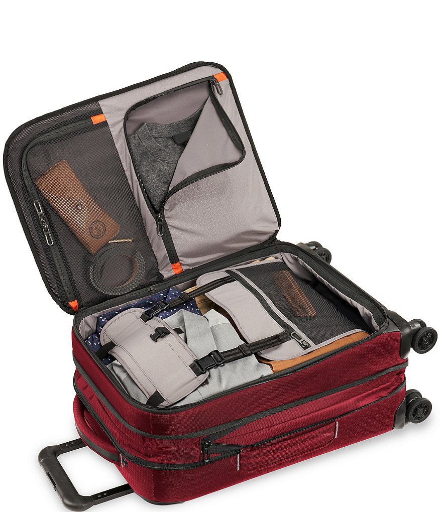 Briggs & Riley ZDX 22#double; Carry-On Expandable Spinner