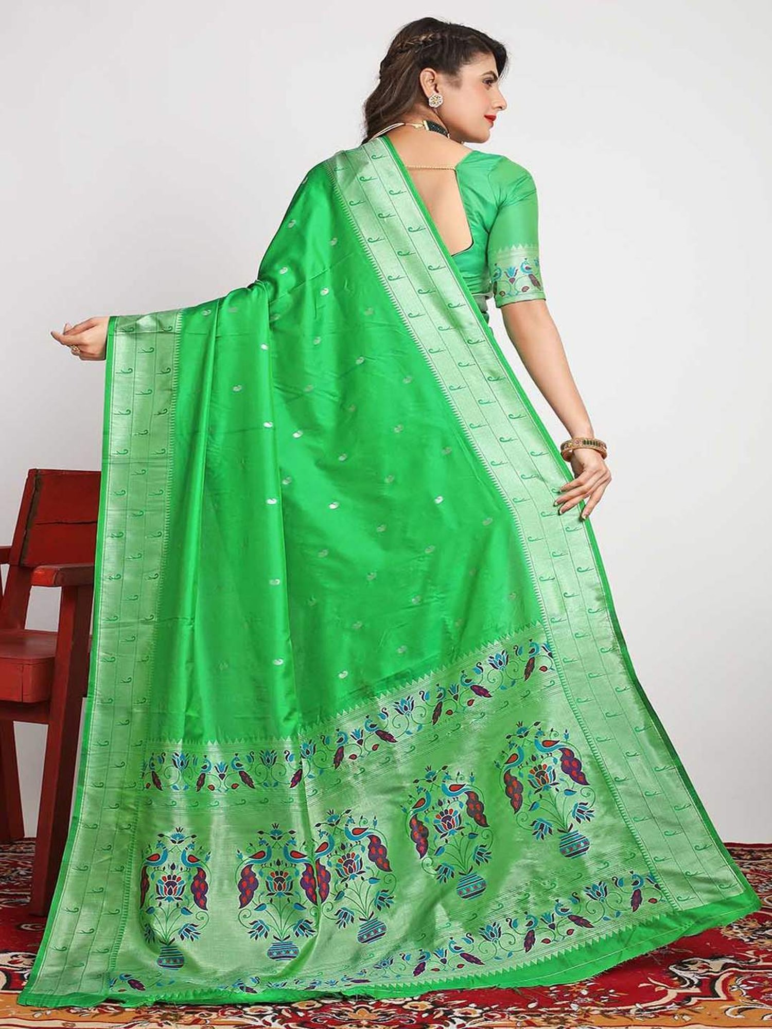 SHUBHKALA Green Silk Woven Saree With Unstitched Blouse