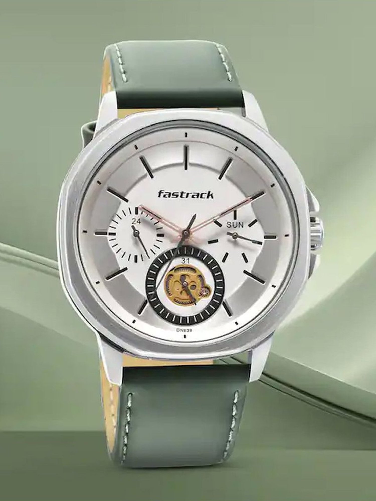 Fastrack 3303SL02 Exuberant Analog Watch for Men