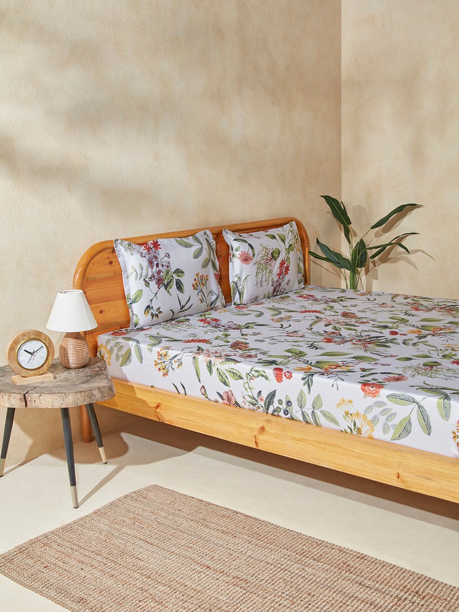 Westside Home Multicolor Floral Double Bed Flat Sheet & Pillowcase Set