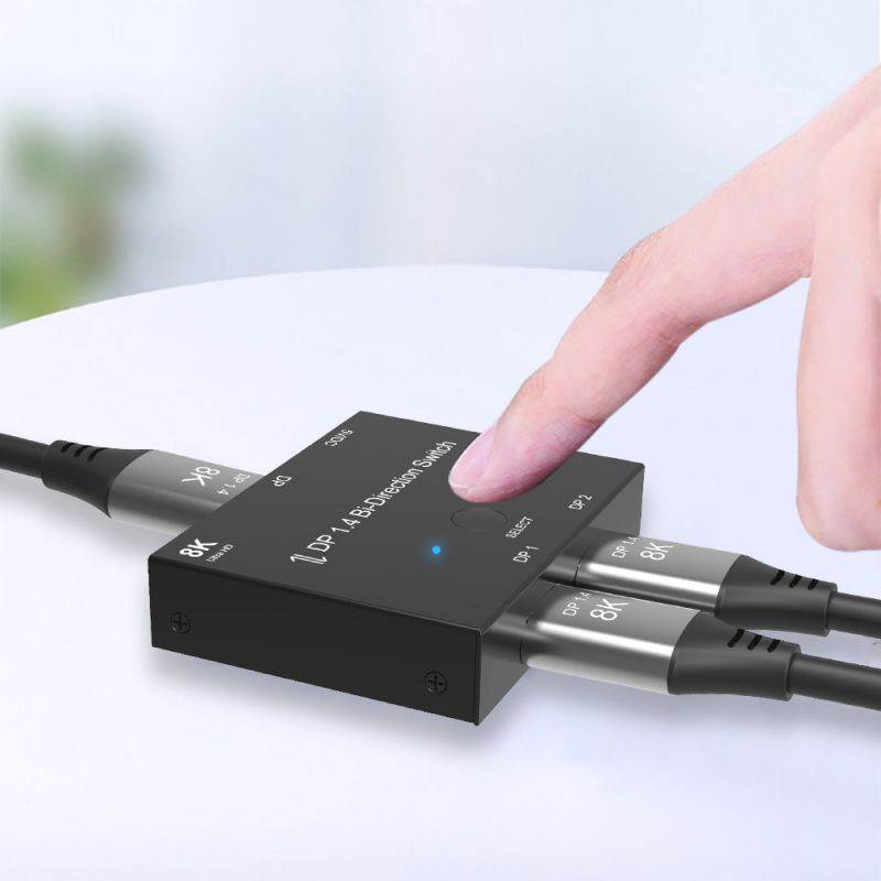 DisplayPort Cable with Latches MM DP to DP 1080p 50ft P580050