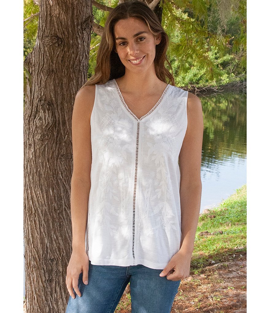 Karyn Seo Lilo Tonal Vintage Embroidered V-Neck Lace Detailing Cotton Tank
