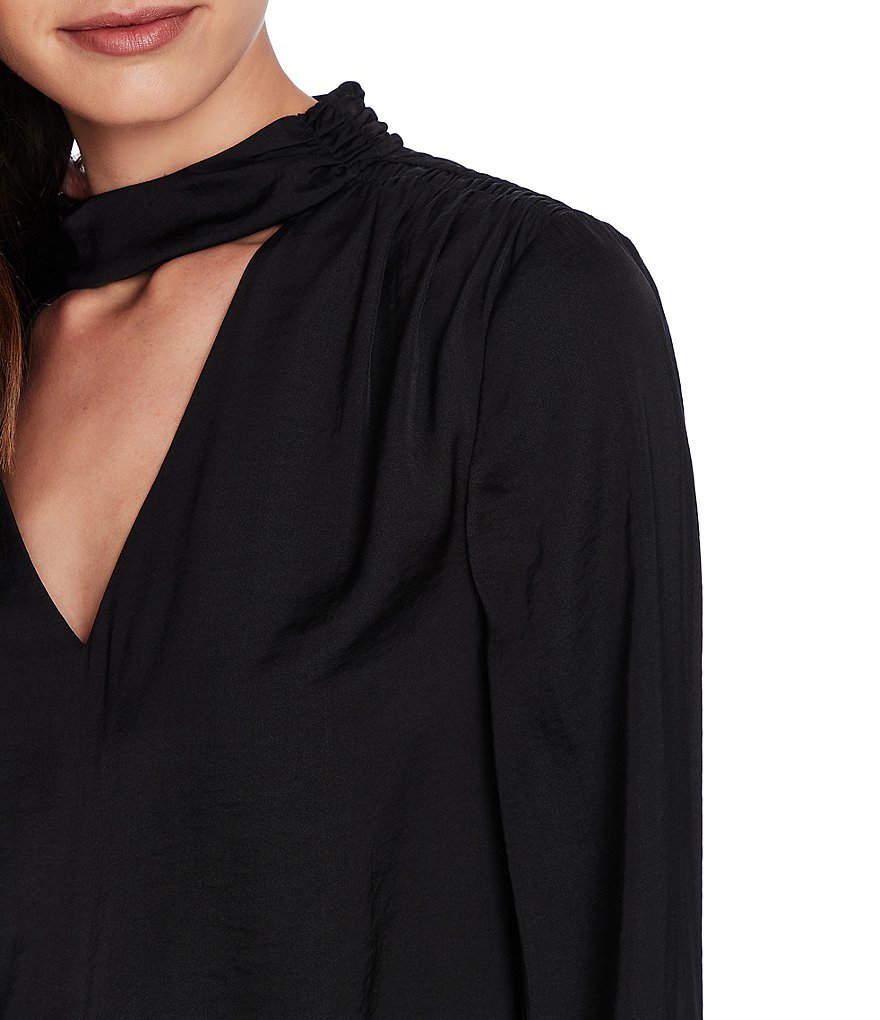 WAYF Double Ruffle V-Neck Peplum Top