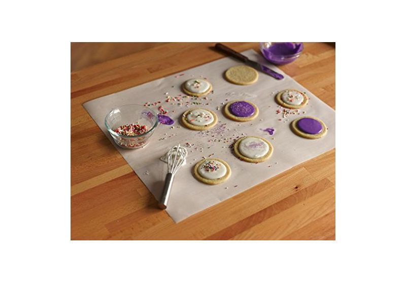 Reynolds Kitchens Cookie Baking Sheets - 25ct/1.33 sq ft