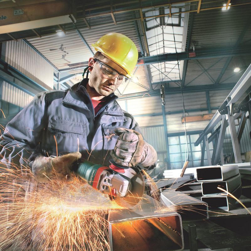 Metabo WEPBA17-150 Quick 14.5 Amp 6 in. Angle Grinder with Brake, TC Electronics and Non-Locking Paddle Switch