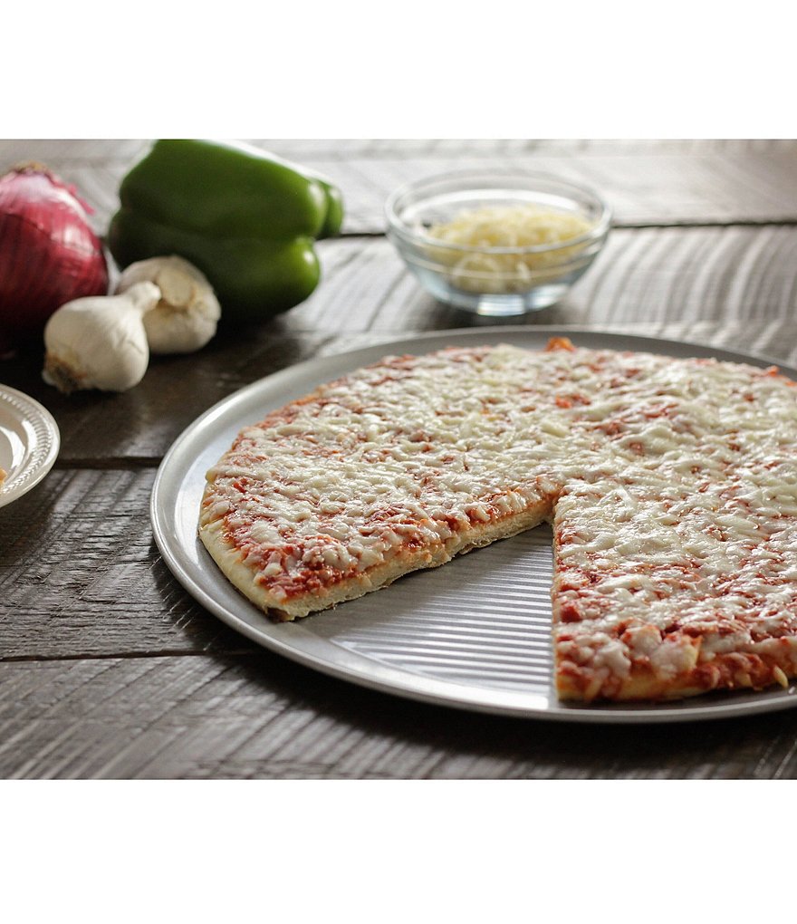 USA Pan Heavy Duty 14#double; Pizza Pan