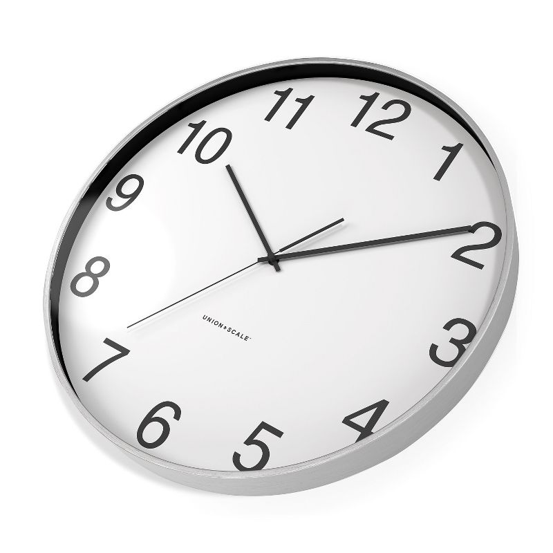 Union & Scale Essentials Wall Clock, Aluminum, 16 (UN57810) 