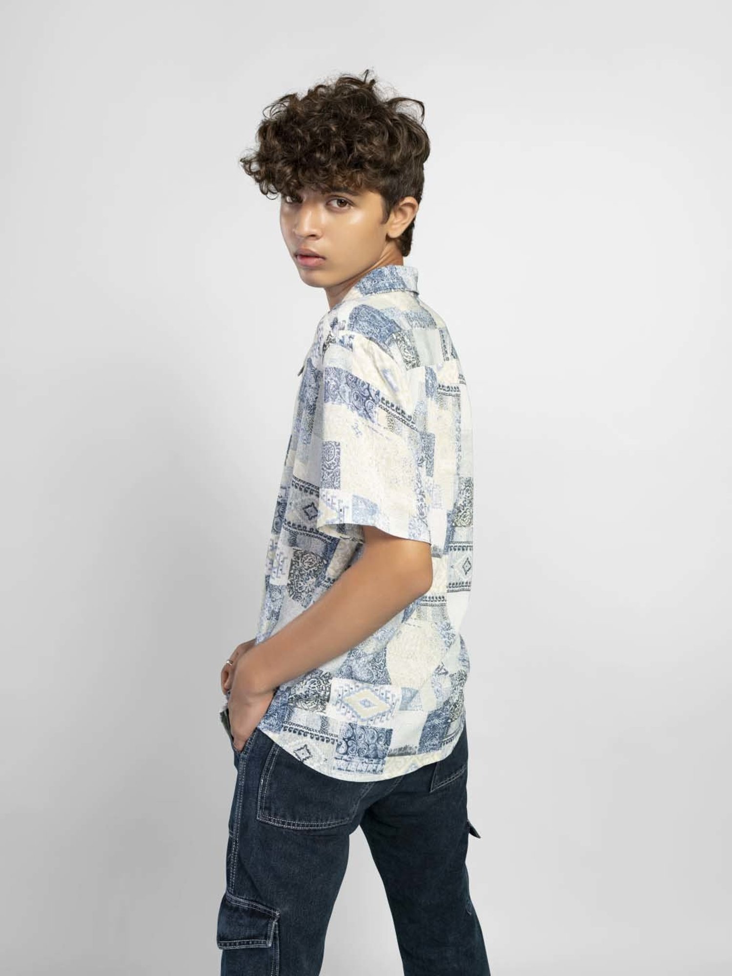 TeenTrums Kids Blue & White Cotton Printed Shirt