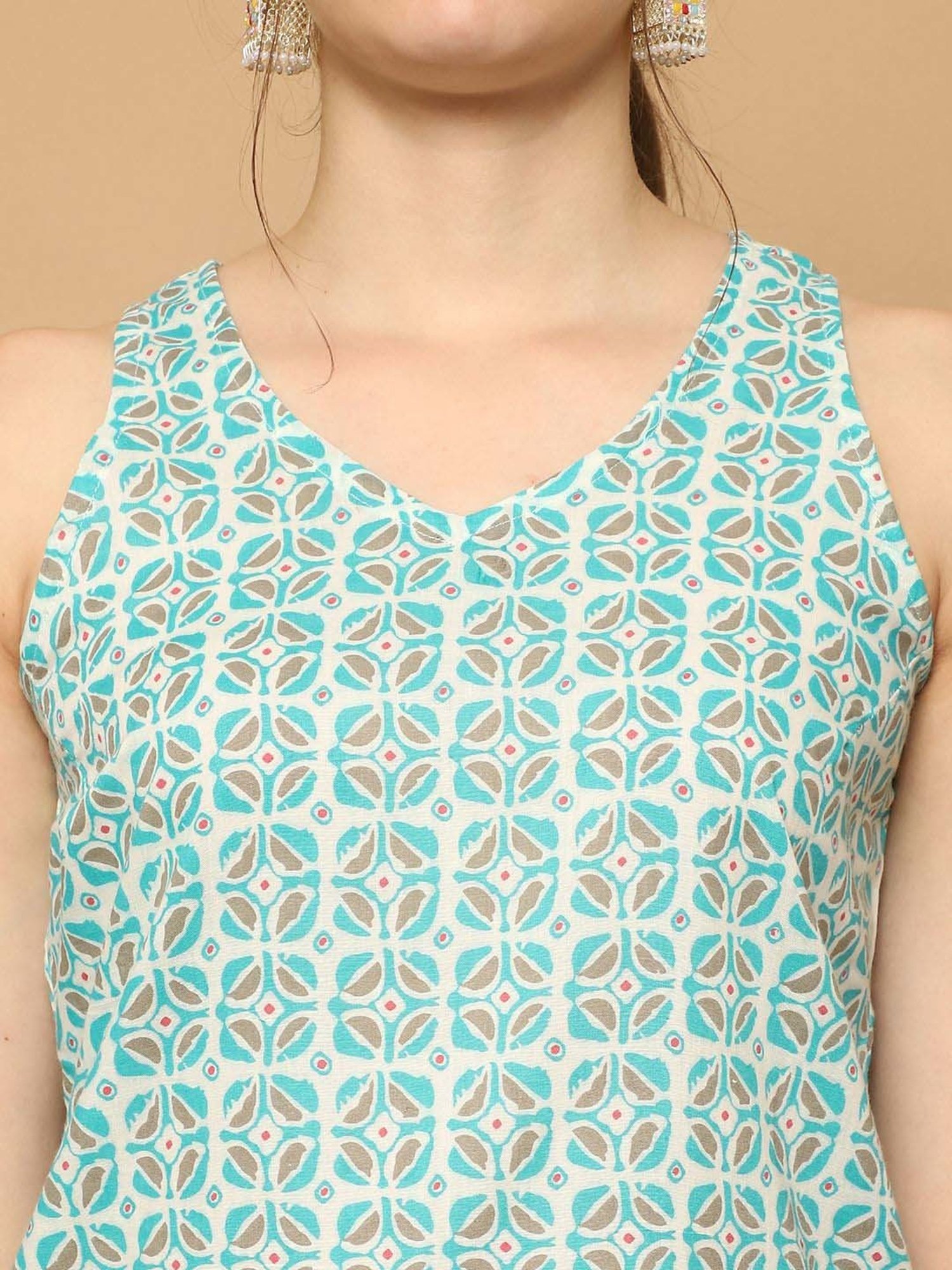 Jompers Blue & White Printed Kurta Palazzo Set With Dupatta