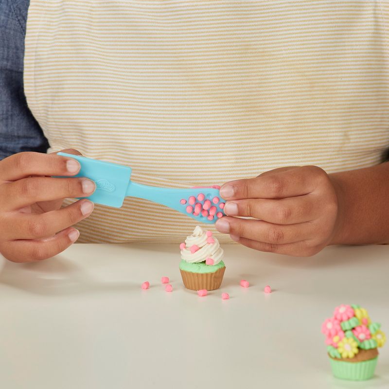 Play-Doh Kitchen Creations Spinning Treats Mixer