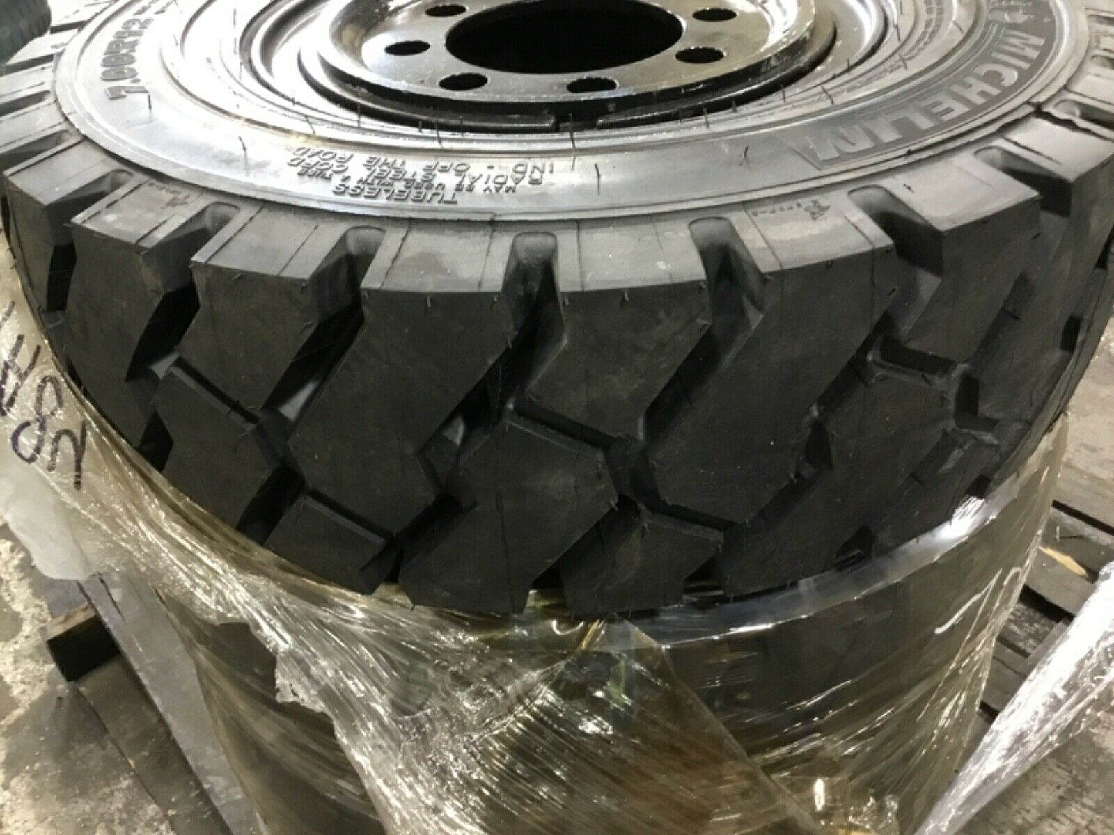 MICHELIN XZM 7.00R12 / 700R12 INDUSTRIAL FORKLIFT RADIAL TIRE & RIM #T196