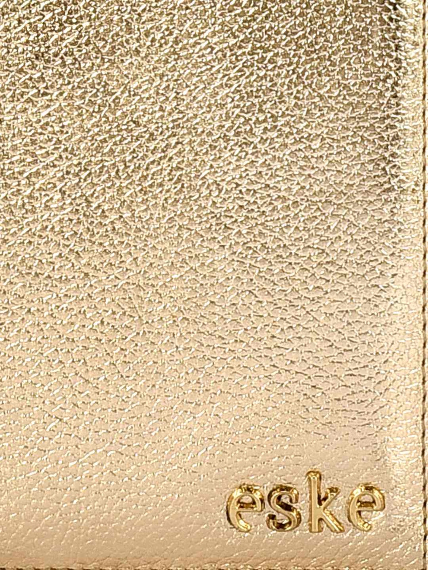 Eske Skylar Gold Solid Medium Passport Holder