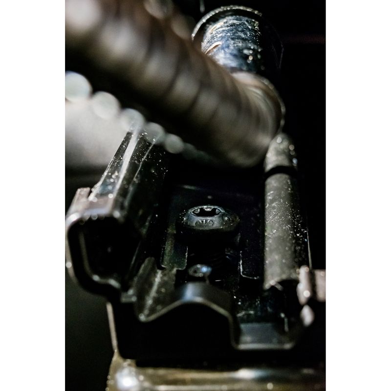 CTA Digital Vehicle Mount for Tablet, iPad Air, iPad Pro, iPad mini - 14" Screen Support