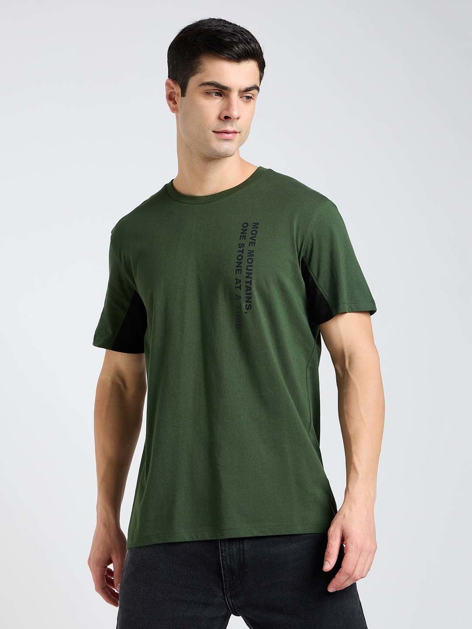 EDRIO Olive Regular Fit Printed Crew T-Shirt