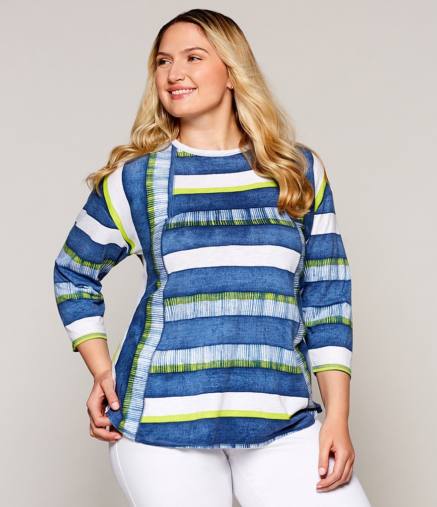 Democracy Plus Size Floral Print 3/4 Puff Sleeve V-Neck Knit Top