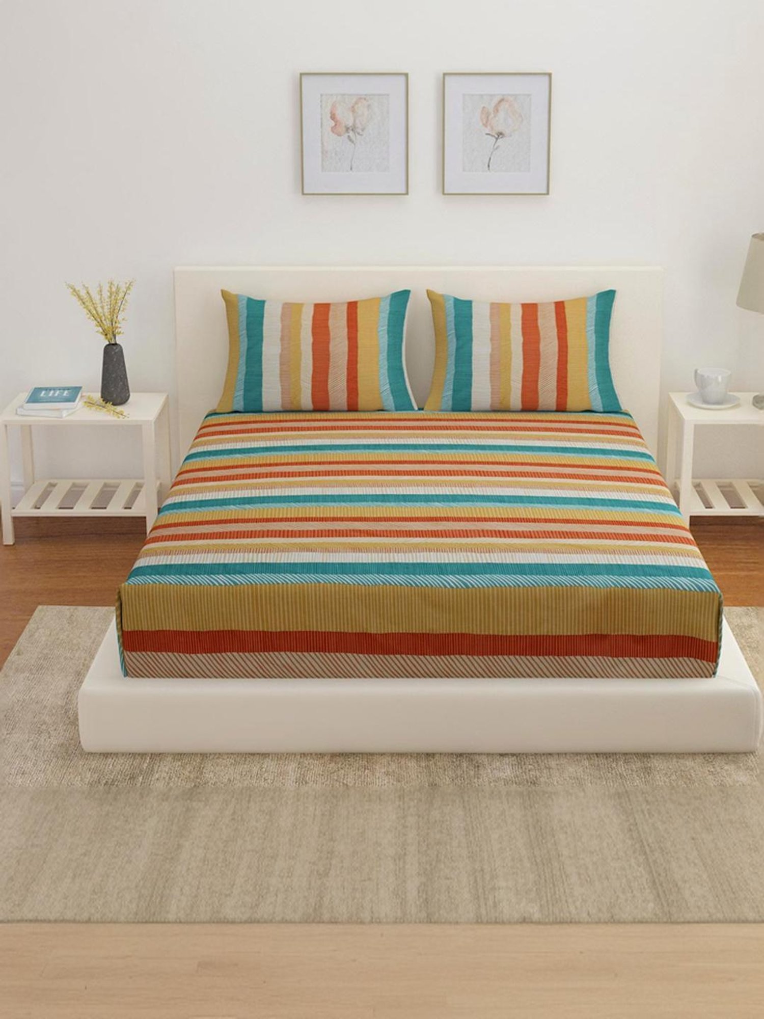 @Home Arias Multicolor 165 TC Cotton King Bedsheet with 2 Pillow Covers