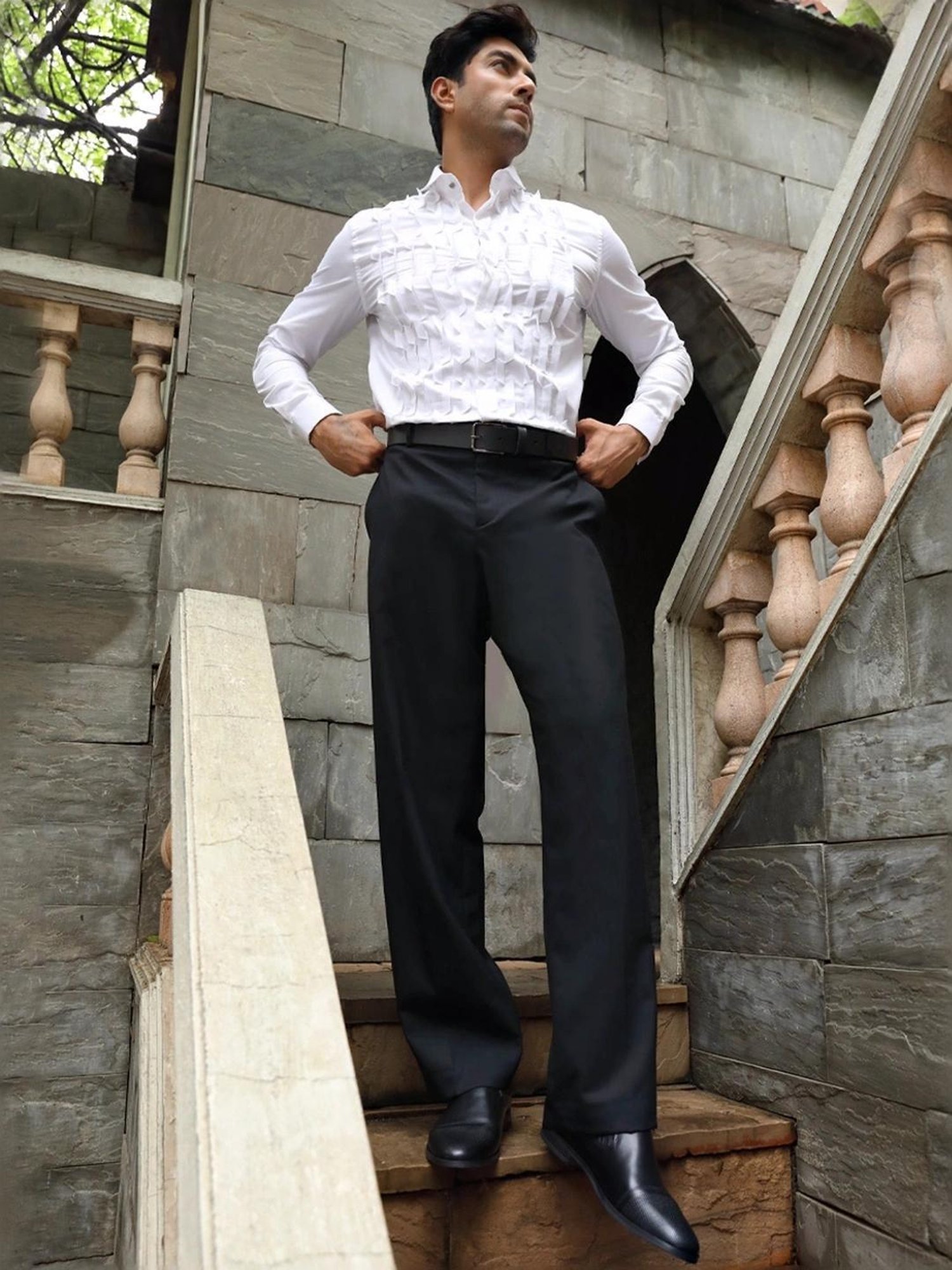 Thomas Crick Men's Black Loafers