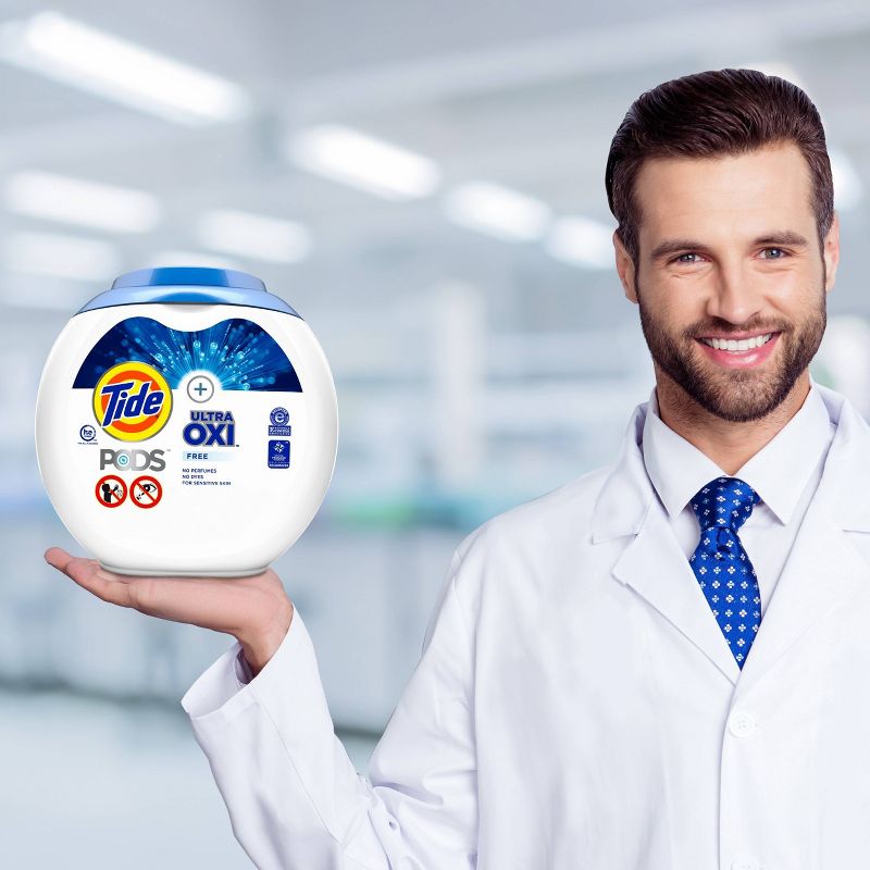Tide Pods Laundry Detergent Pacs with OxiFree - 61ct