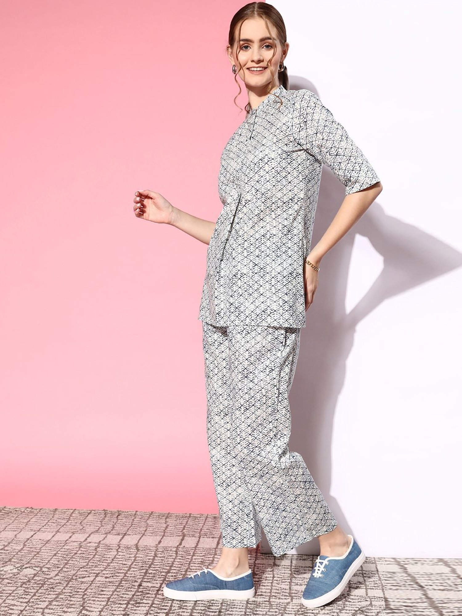 Prakrti Grey Cotton Printed Top Pant Set