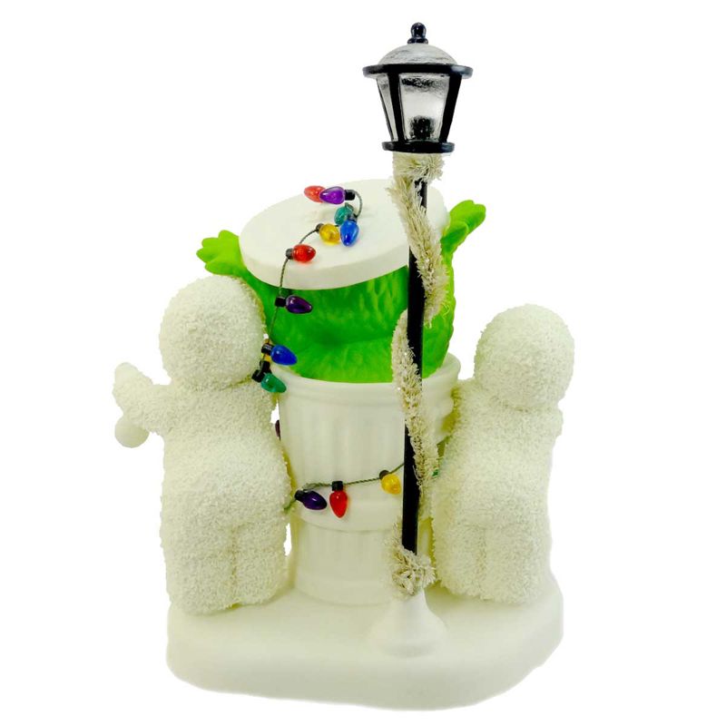 Dept 56 Snowbabies Merry Christmas Oscar! Sesame Street Christmas  -  Decorative Figurines