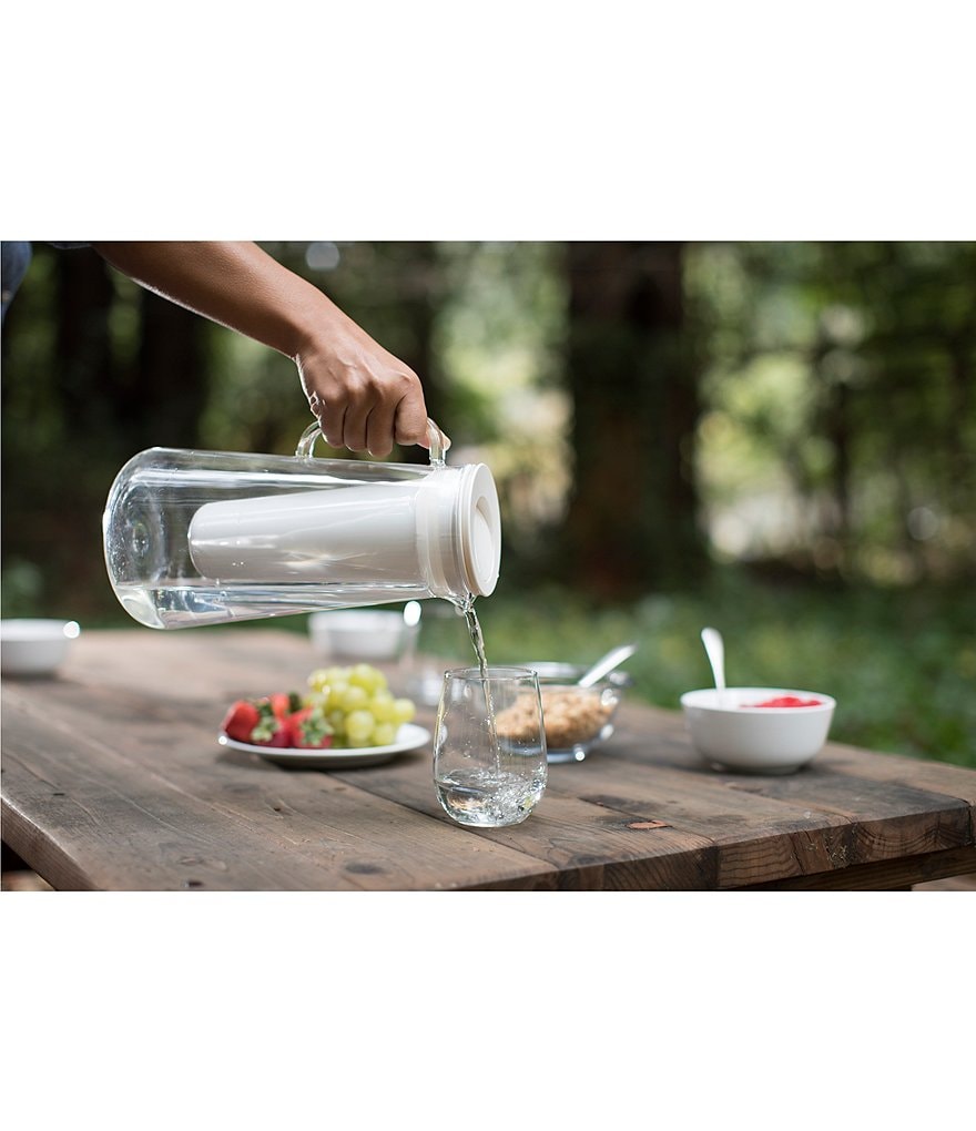 LifeStraw Home Water Filter 7-Cup Glass Pitcher