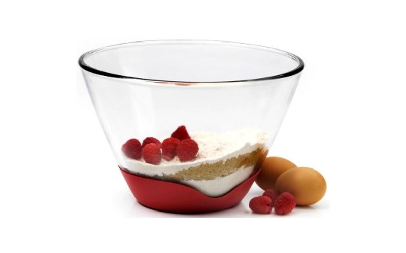 Anchor Hocking Splashproof Mixing Bowl with Cherry Red No-Slip Base, 4 Quart