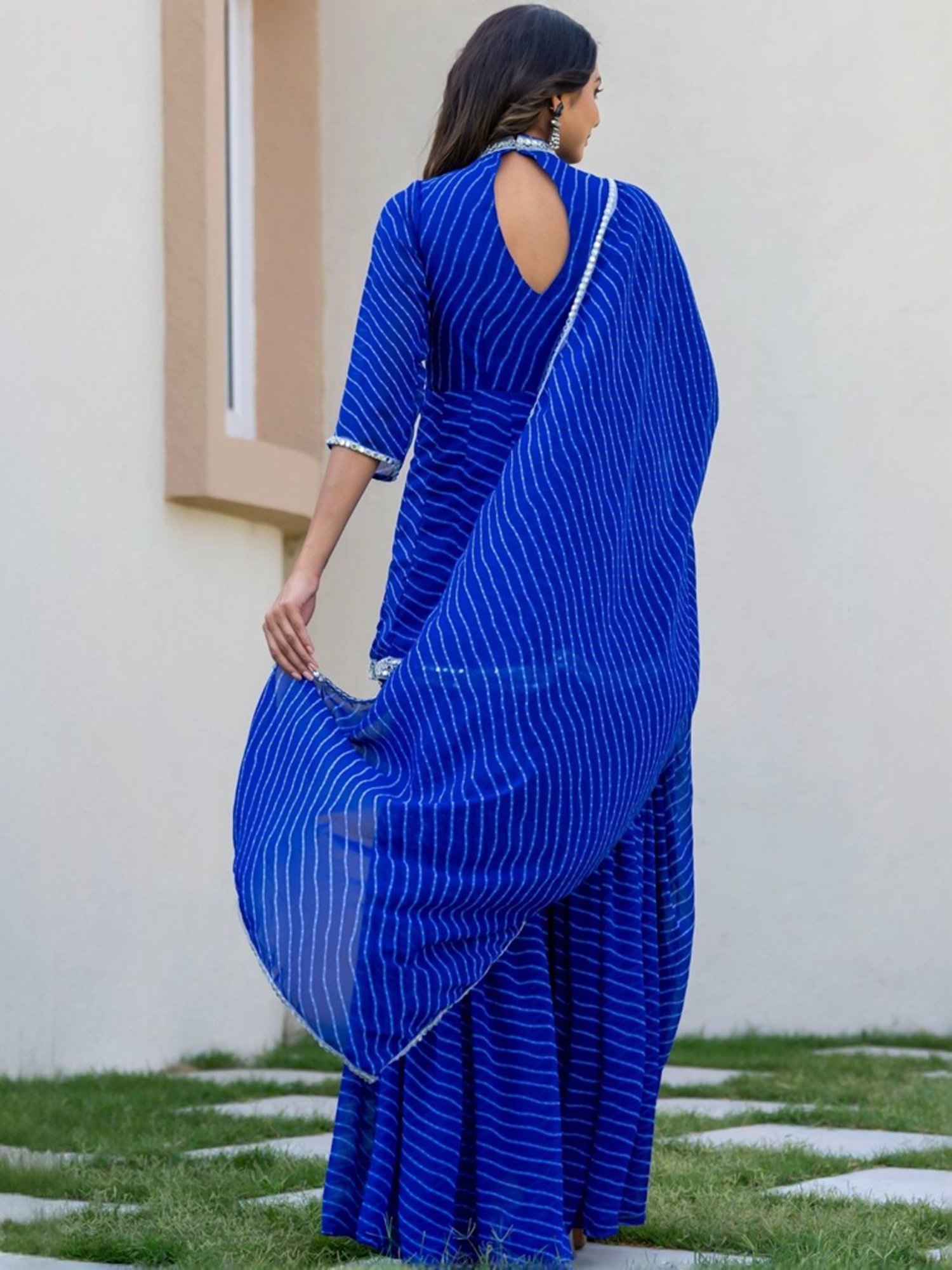 HOUSE OF JAMOTI Blue Printed Short Kurti Sharara Set With Dupatta