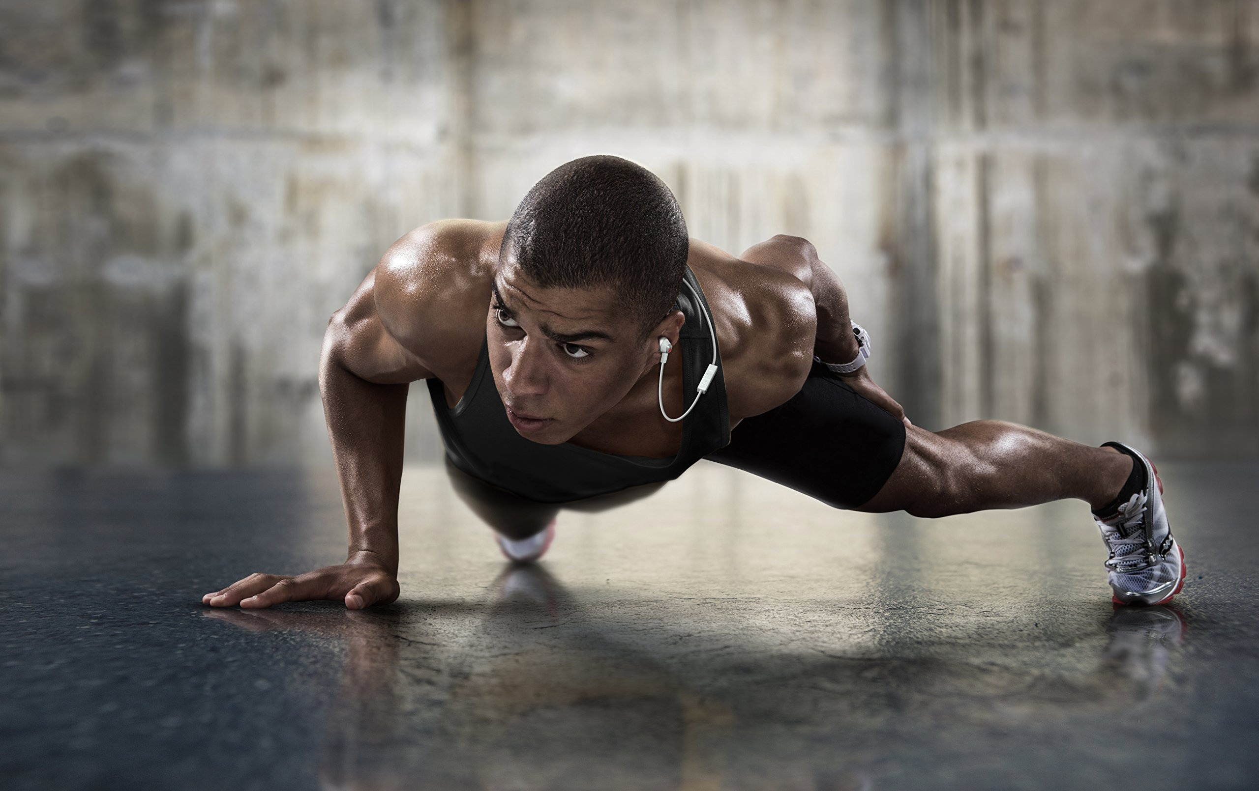 Pioneer Ironman SEIM6BTW Bluetooth Sports Earphones With Clip White