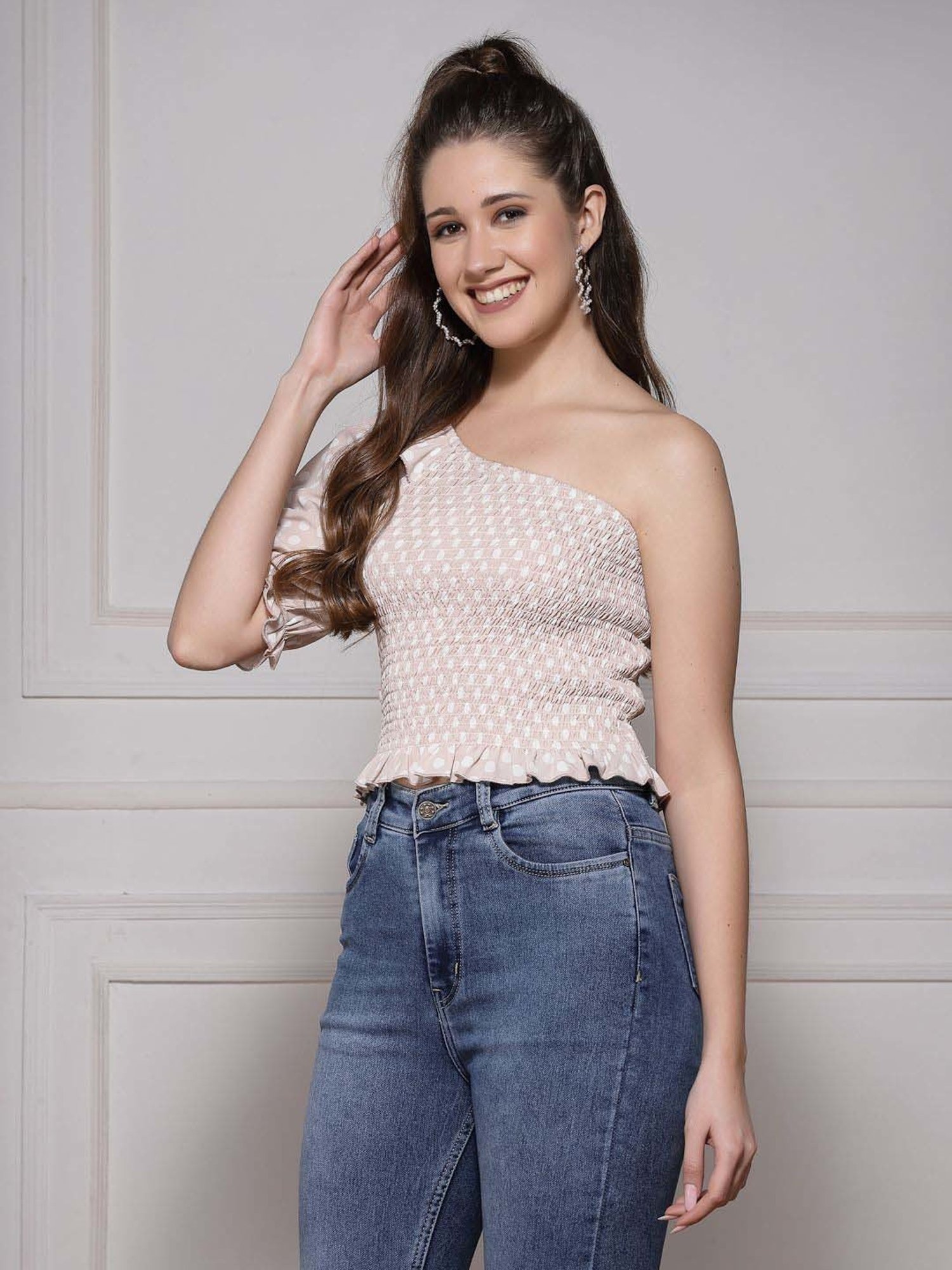 KASSUALLY Beige Printed Crop Top