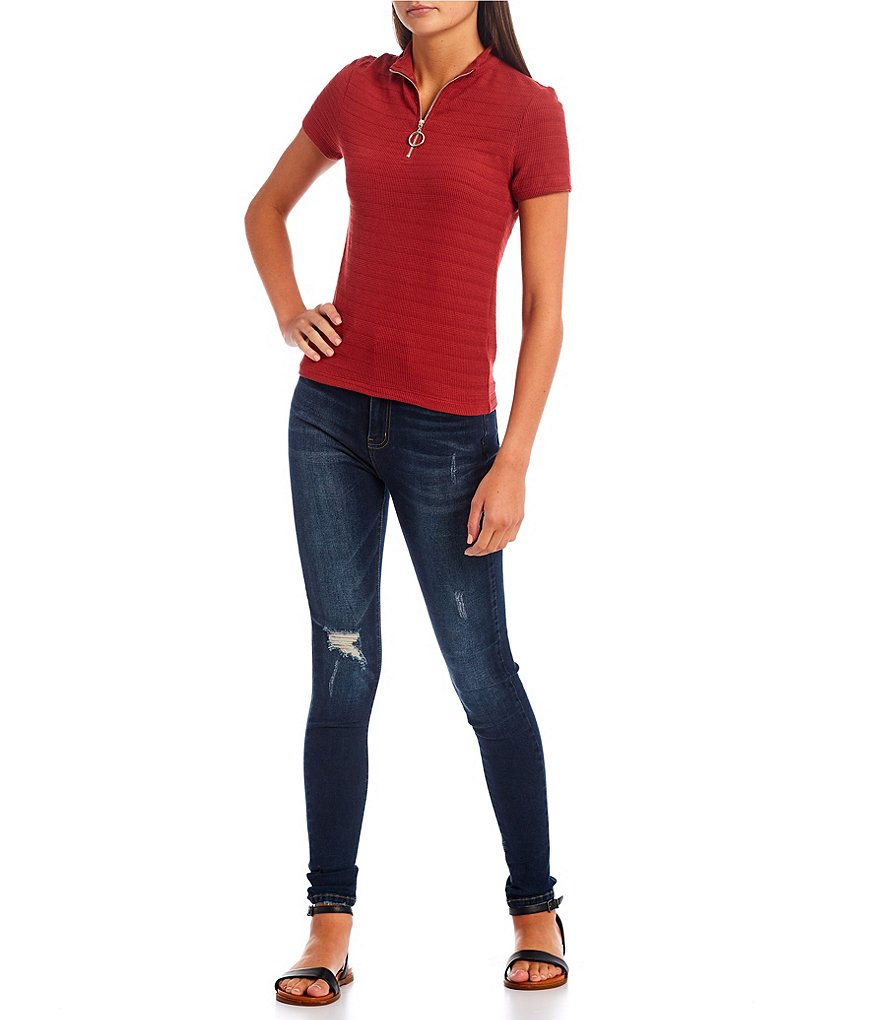 Good Luck Gem Short-Sleeve Mockneck Half-Zip Top