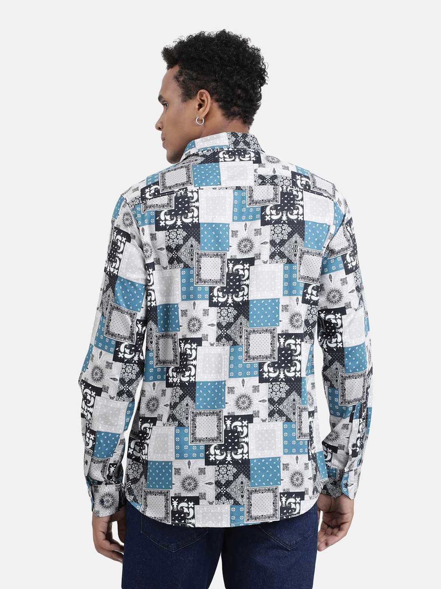 Ivoc Grey & White Cotton Regular Fit Printed Shirt