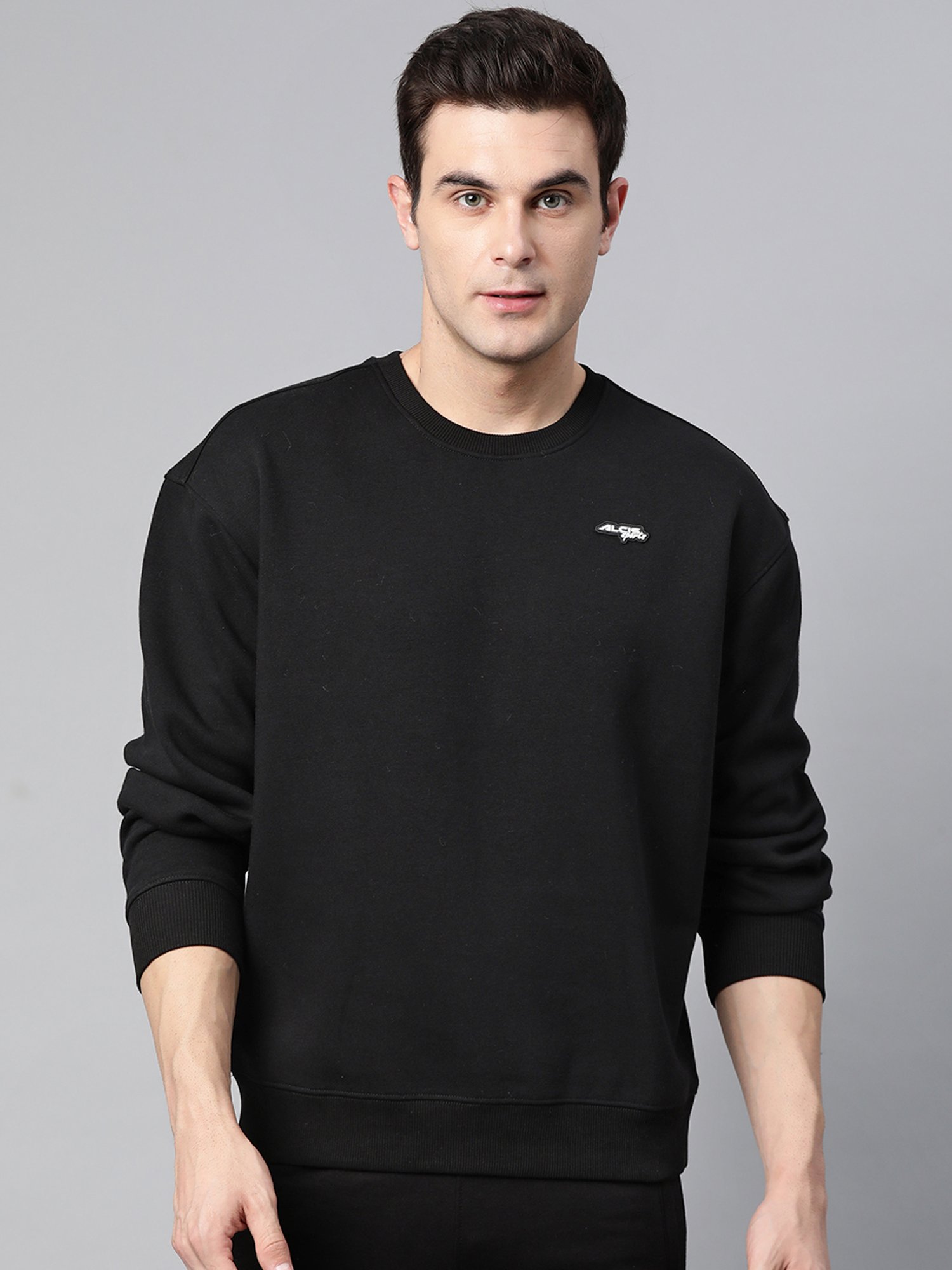 ALCIS Black Regular Fit Printed Sweatshirt