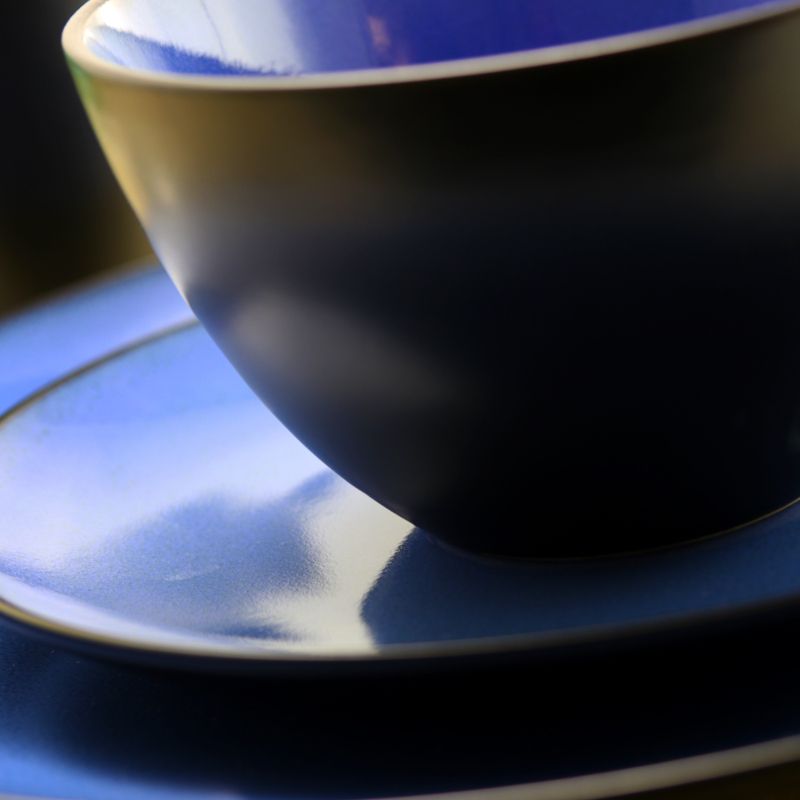 Gibson Soho Lounge Round 16 Piece Dinnerware Set, Blue